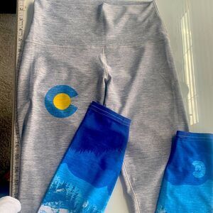 Colorado Threads Live Free leggings